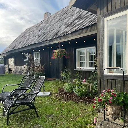 Peetri Talu Klaaskuplid Haapsalu Laehedal Soolu