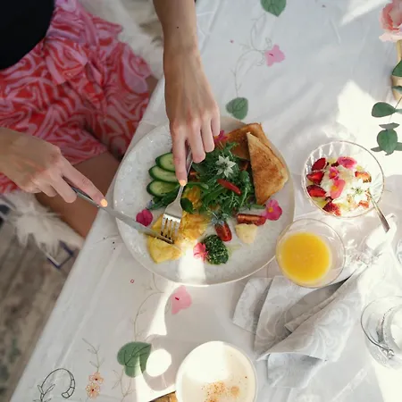 Kapsül Otel Peetri Talu Klaaskuplid Haapsalu Laehedal Soolu