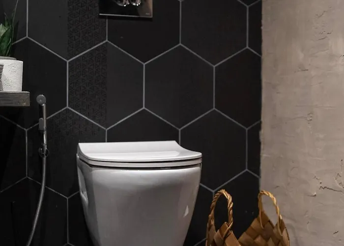 Peetri Talu Klaaskuplid Haapsalu Laehedal Kapselhotell *